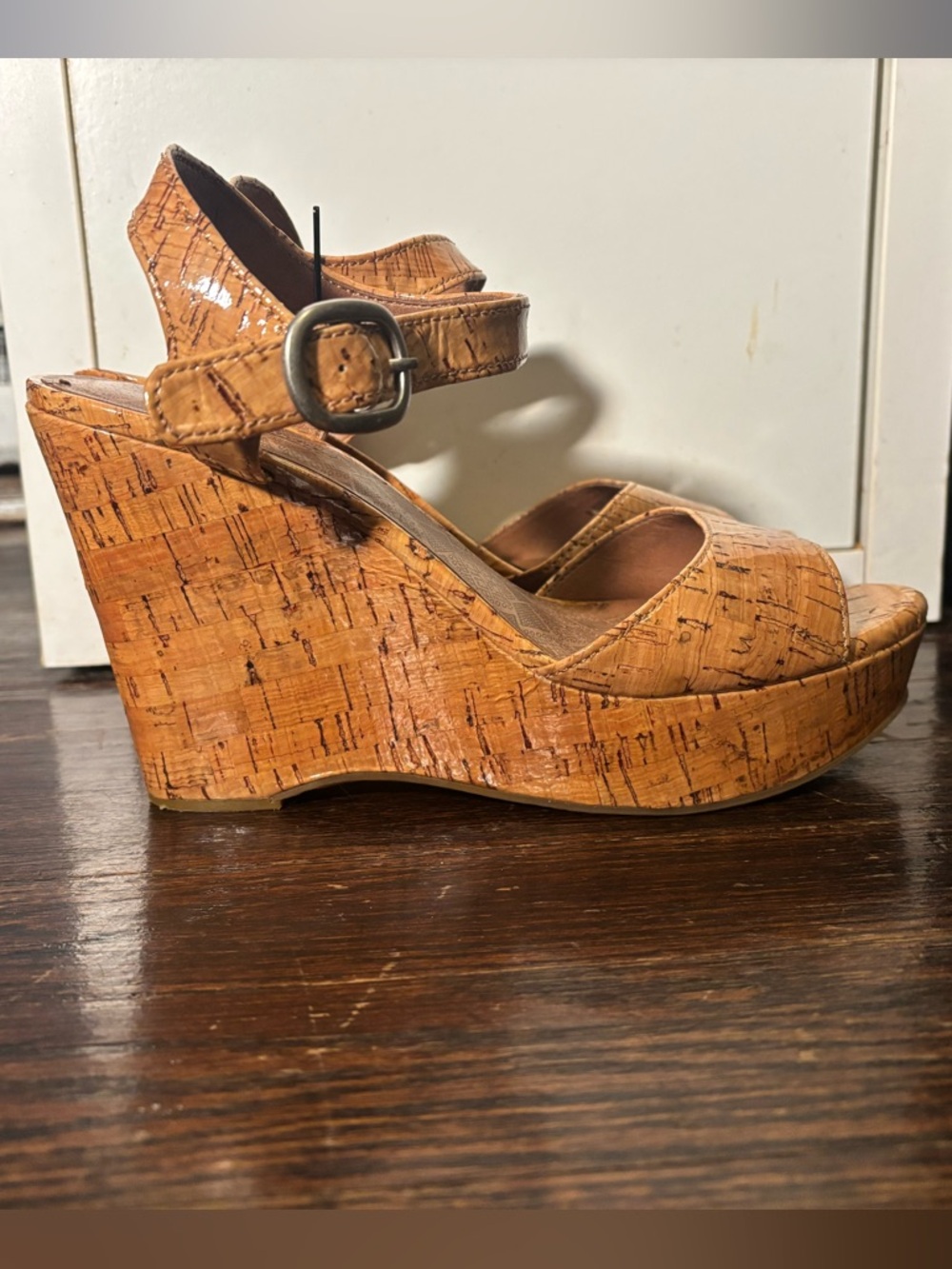 8.5 Lucky Brand Wedge Cork Platform Sandal - Tan